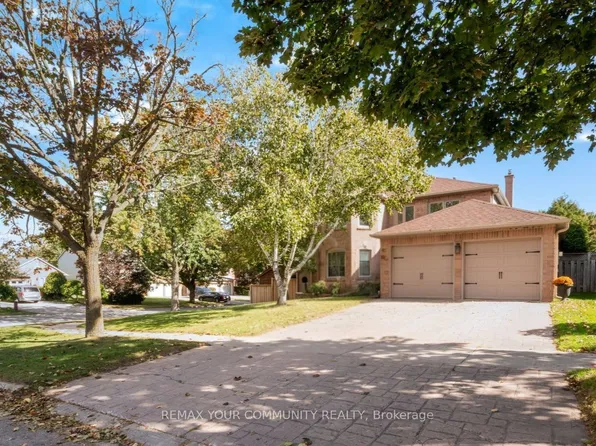 25 Albery Cres, Aurora, ON L4G 5R8