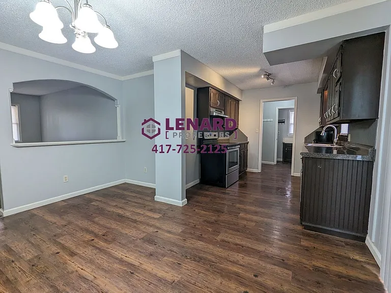 809 E Rosebrier St — Photo 8