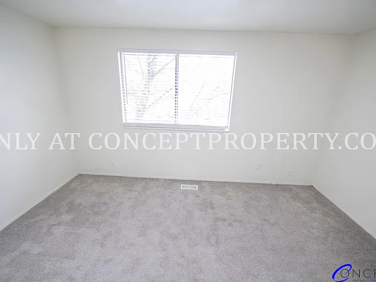 1499 W 2320 S — Photo 83