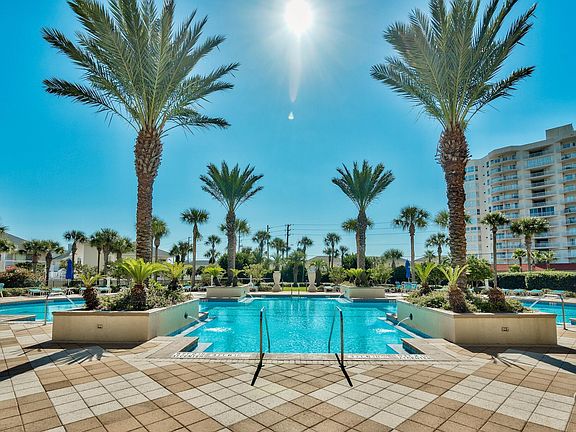 3rd image of 725 Gulf Shore Dr Unit 103A
