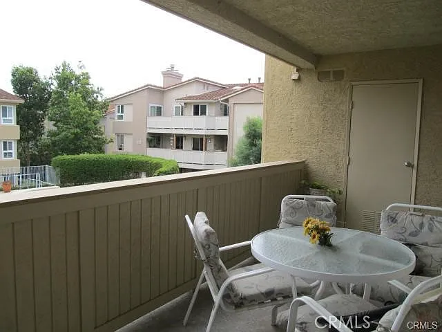 60 Corniche Dr #F — Photo 9