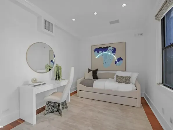 257 West 86th Street image 9 of 16