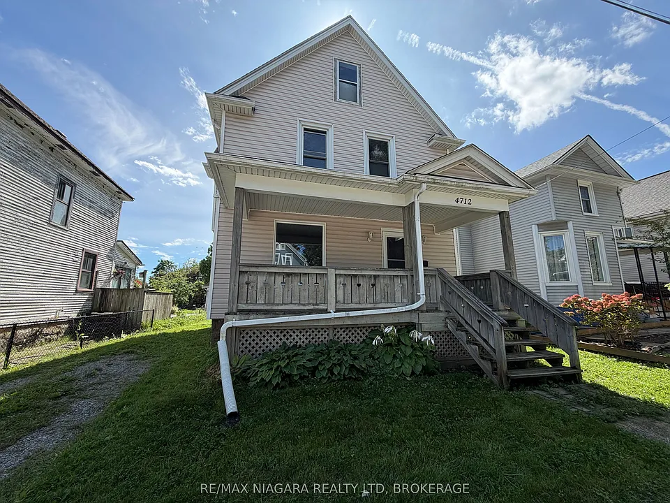 4712 Cookman Cres