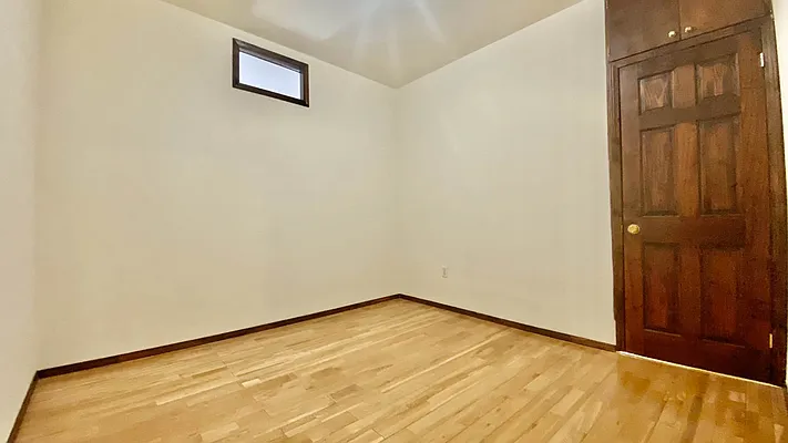 Rented by Master Key Realty And Associates LLC | media 23