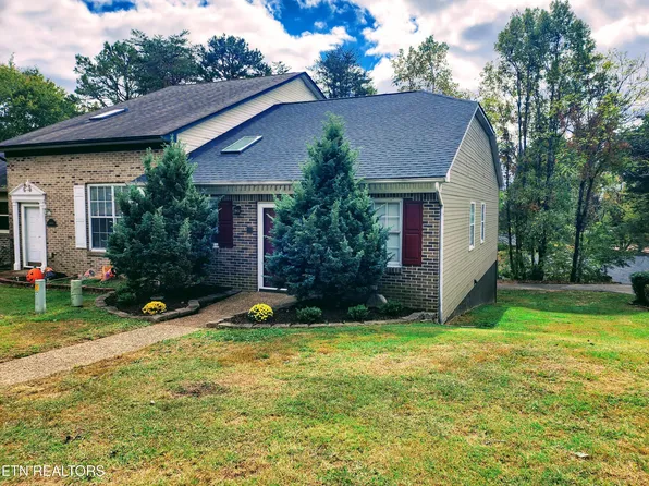 218 Farmington Trl, Kingston, TN 37763