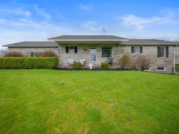 4095 N 1000 W, Farmland, IN 47340