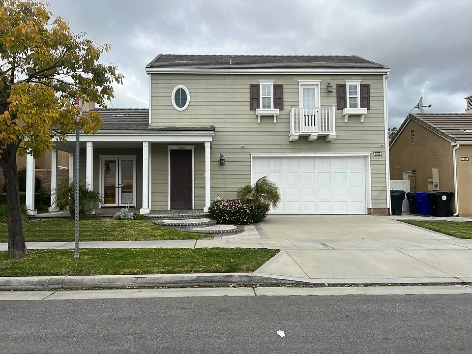1353 Cole Ln