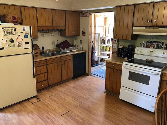 4th image of 808 Lakeview Dr