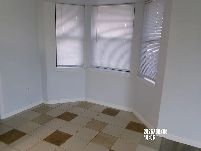 6049 SW Atterbury Dr — Photo 10