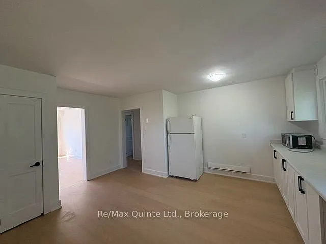 174 Queen St #6 — Photo 7
