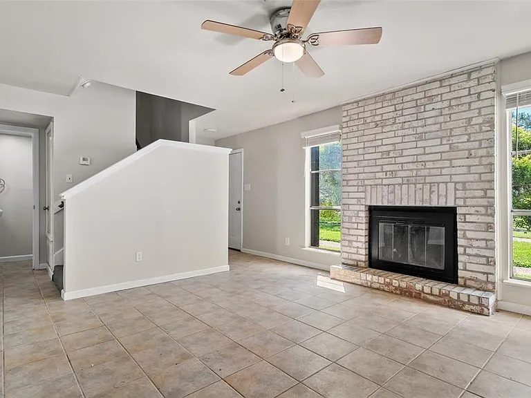 328 S 2nd St #330 — Photo 3