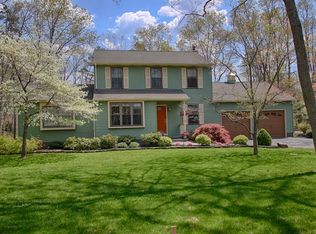 2 Carolyn Ln, Southampton, NJ 08088