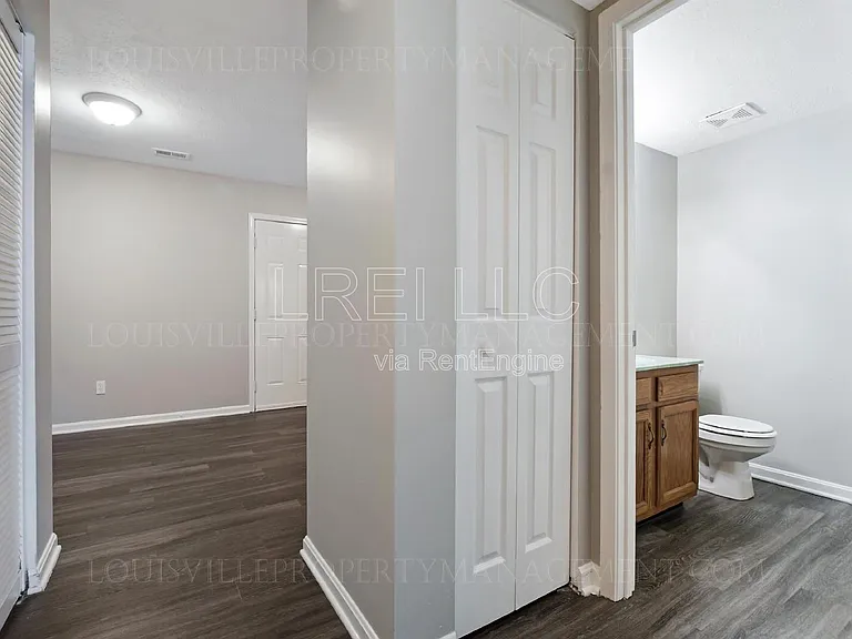 184 Cannon Ct #2 — Photo 3