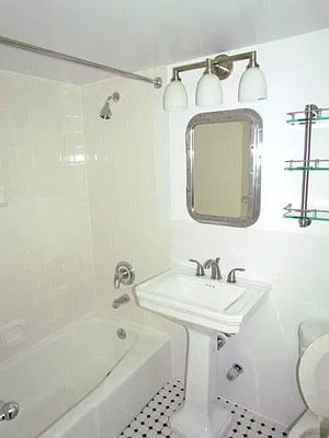 Rented by Mirador Real Estate | media 13