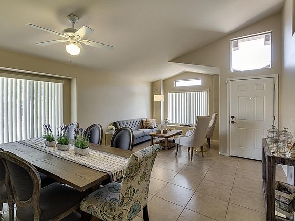 4th image of 1431 E Wahalla Ln