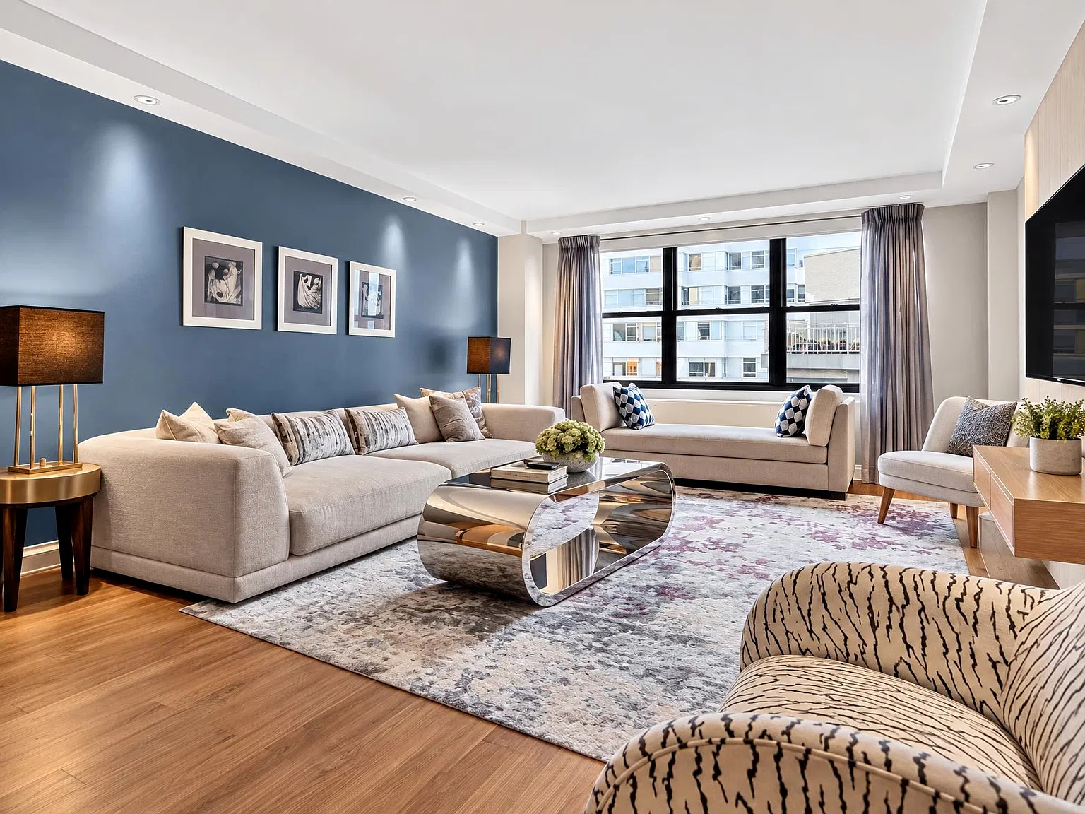 225 East 57th Street — Photo 1