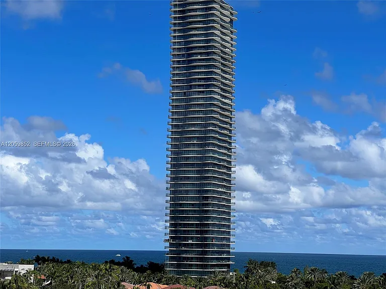 19380 Collins Ave #818-fl 3316 — Photo 11