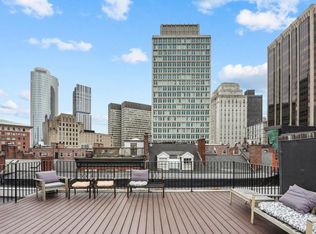 23 Temple St APT 6, Boston, MA 02114