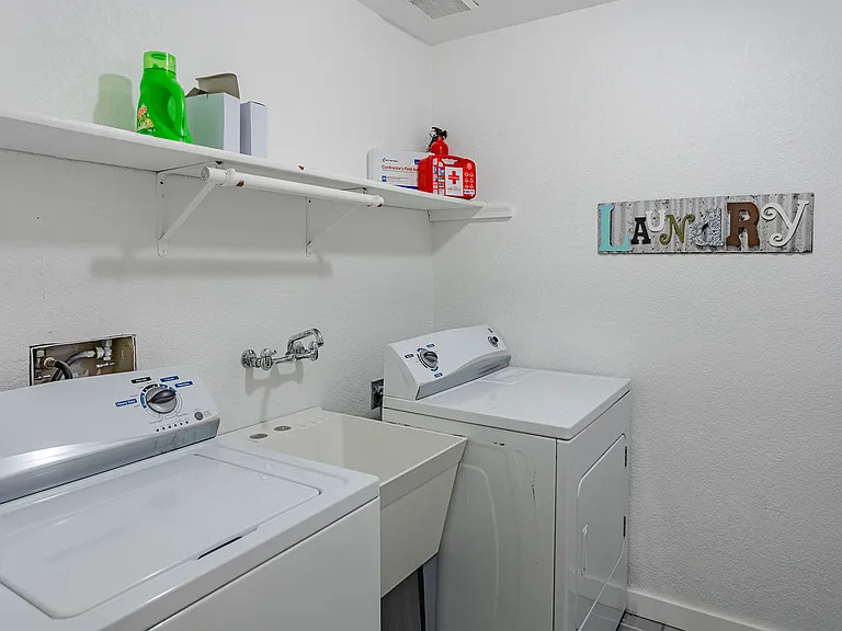 16 Nolina Ln — Photo 40