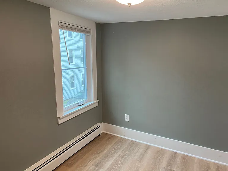 63 Storer St — Photo 8
