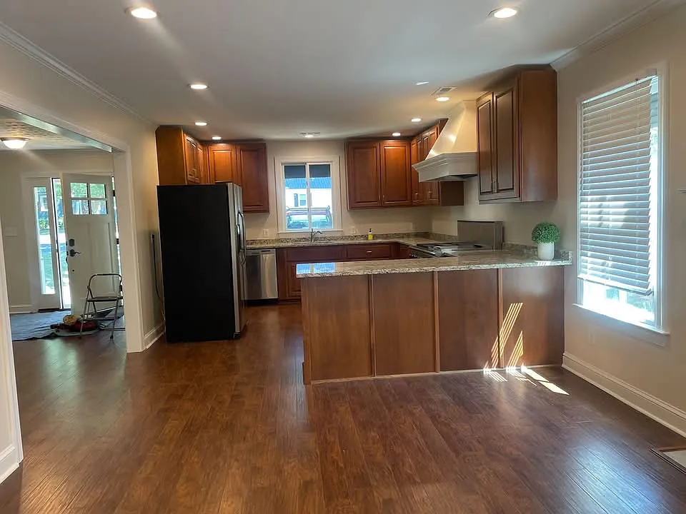 3 bed, 1575 sqft, $1,875 — Photo 3