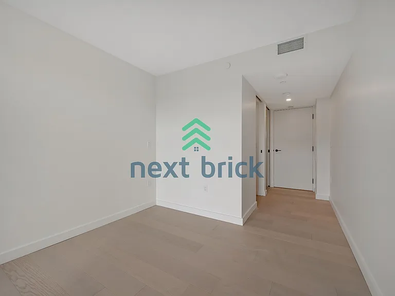 300 Virginia St #1712 — Photo 10