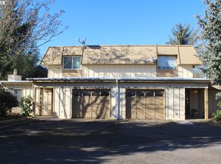 1366/1368 -1 R St, Springfield, OR 97477