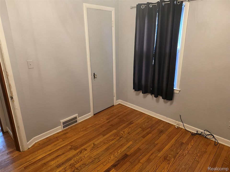 20109 Stotter St, photo 16