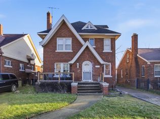 12590 Wilshire Dr, Detroit, MI 48213