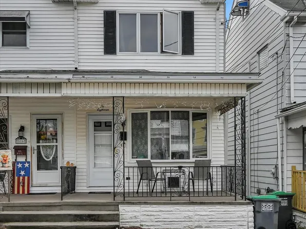 518 W Chestnut St, Frackville, PA 17931