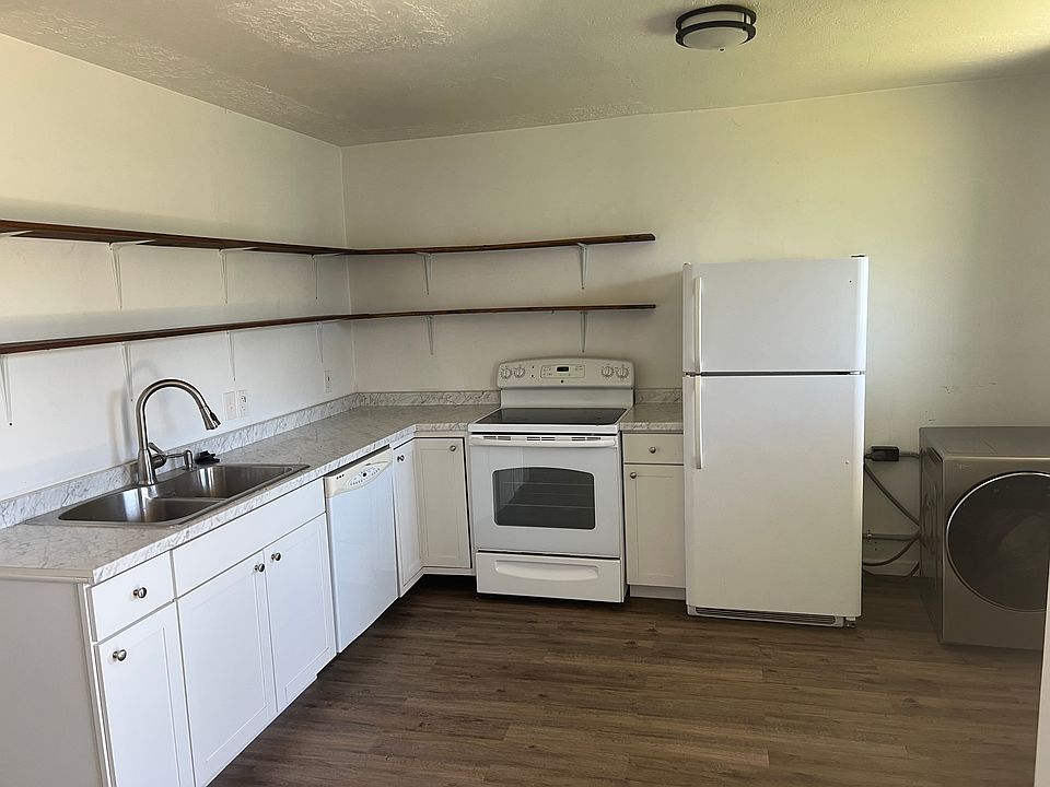 1st image of 640 N 800 W APT A
