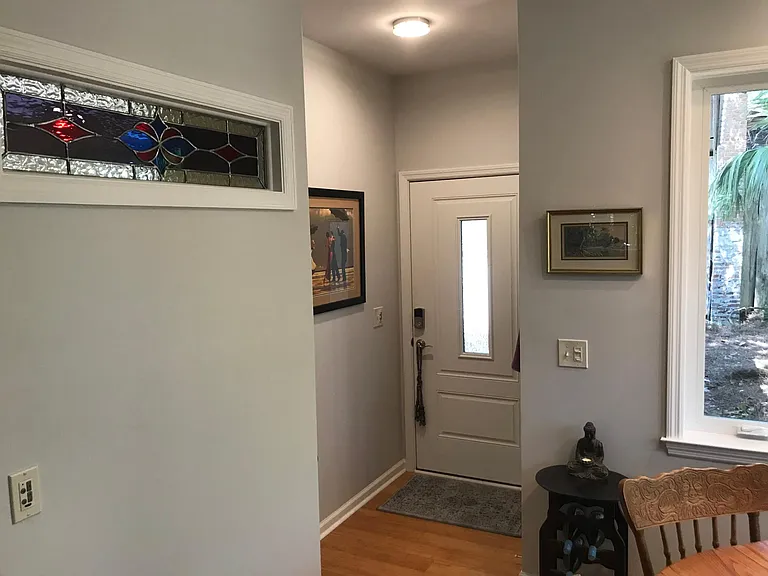 123 Avenue L — Photo 16
