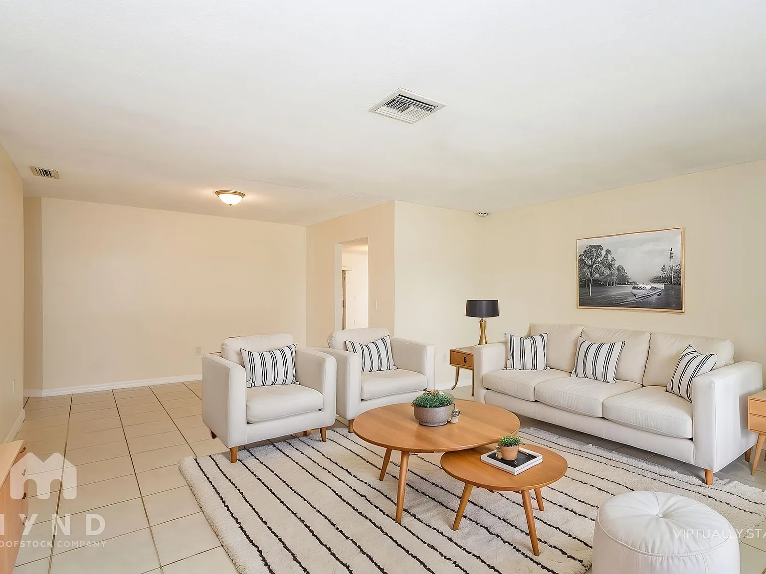 3 bed, 2.0 bath, 1595 sqft, $1,995 — Photo 2