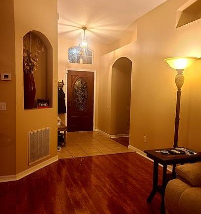 2nd image of 1213 Bexley Ct
