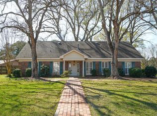 102 Natchez Ct, Montgomery, AL 36117