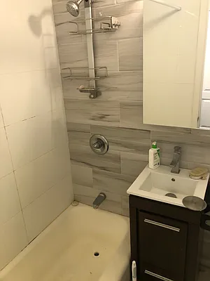 Rented by Reliance Realty Partners LLC  | media 7