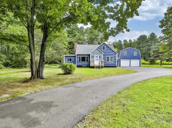 139 Greeley St #A, Hudson, NH 03051