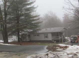 312 Oakwoods Dr, Newport, PA 17074