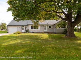 8021 W Willow Hwy, Grand Ledge, MI 48837