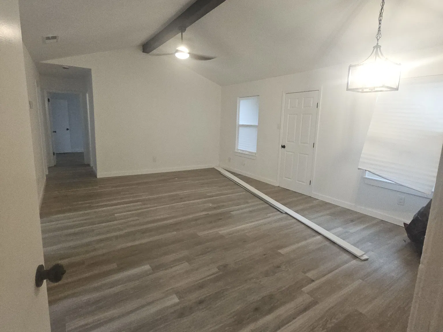 1117 Green Willow Dr — Photo 2