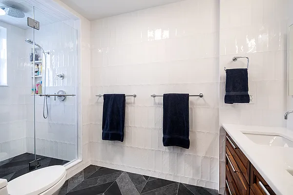 Sold by Compass | media 8