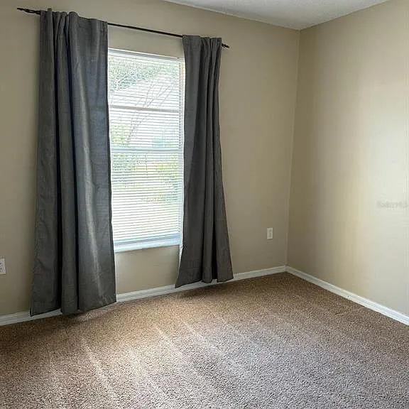 519 Thousand Oaks Blvd — Photo 10