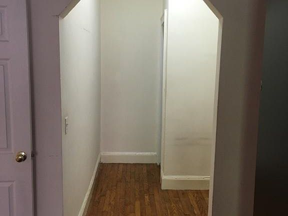 5th image of 332 E 53rd St APT 2E