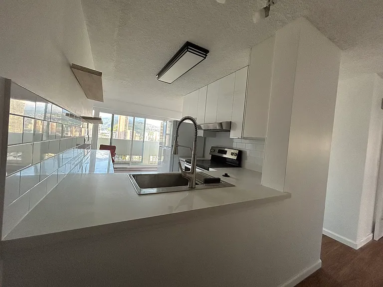 2085 Ala Wai Blvd #181 — Photo 4