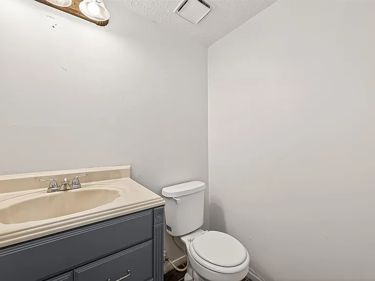 710 Beechbend Dr — Photo 26