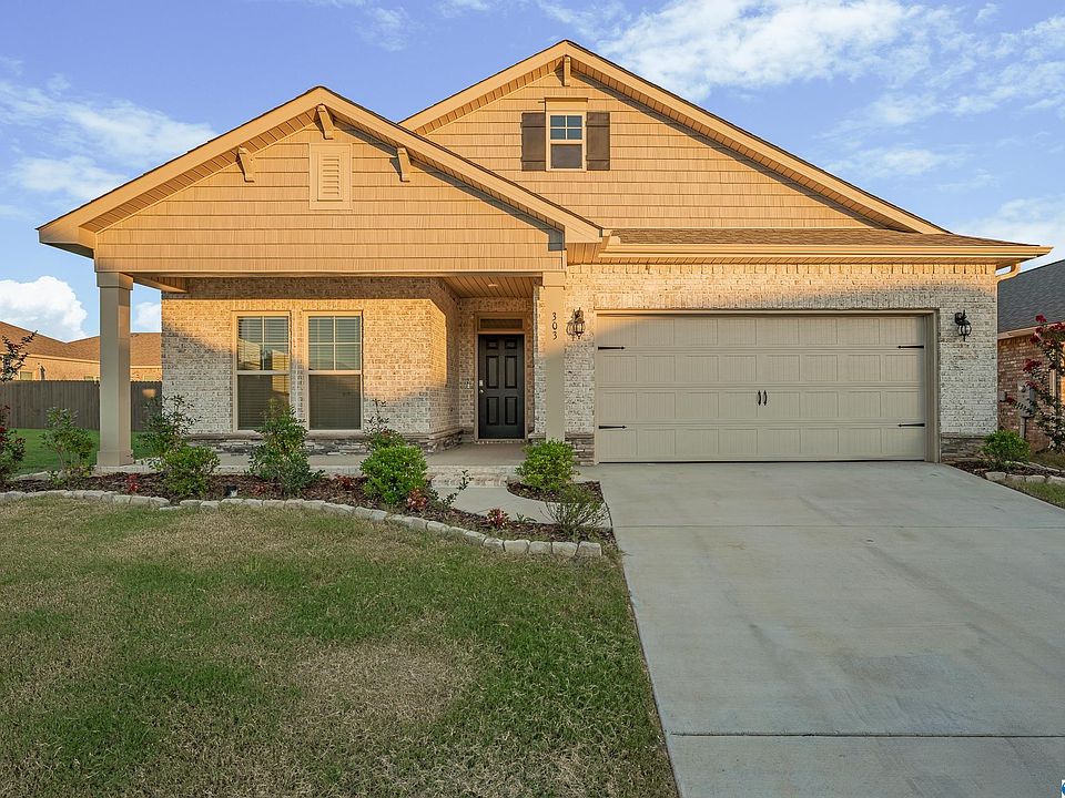 1st image of 303 Ivyleaf Dr NW