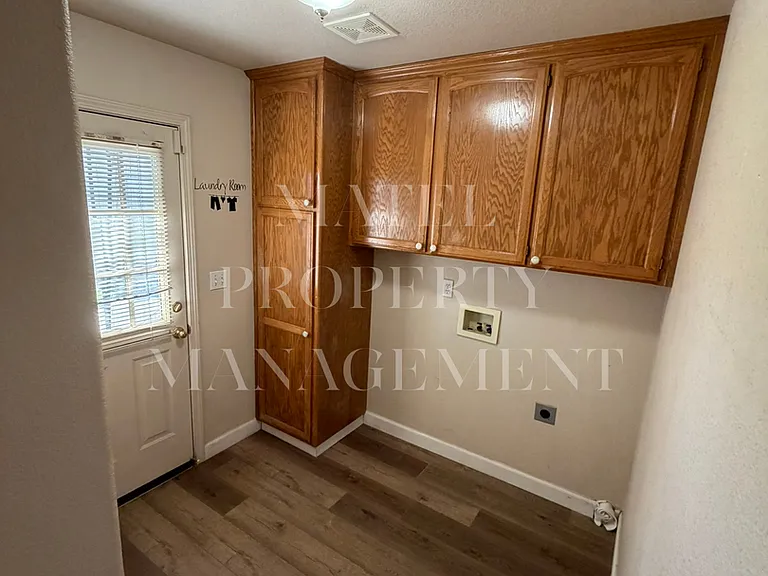12642 Delaware Rd — Photo 6