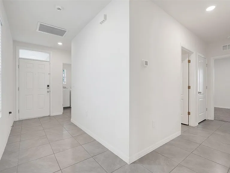 3881 Brant Pl — Photo 4