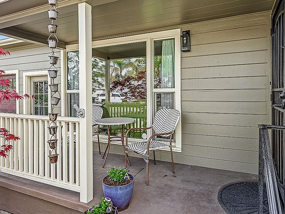 3rd image of 522 Ribier Avenue