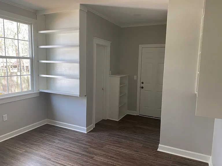 816 N Jackson St — Photo 8